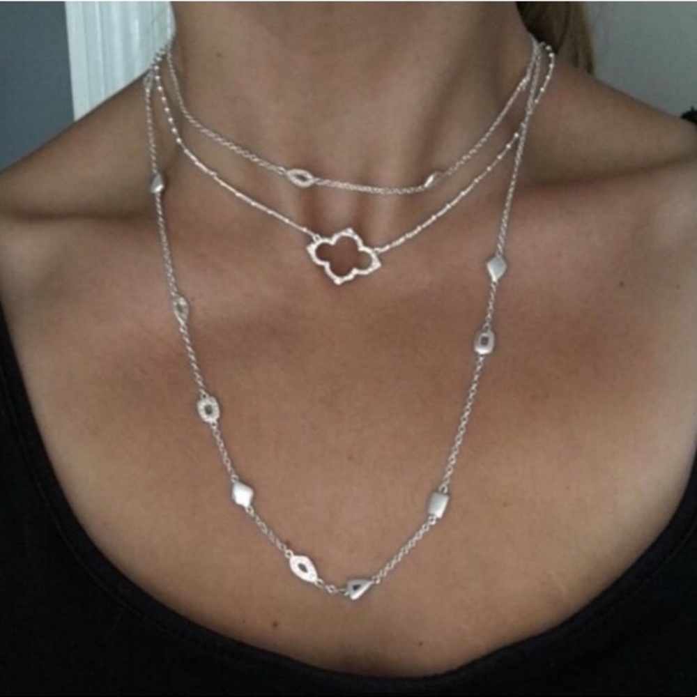 :: Stella & Dot Pavé Arabesque Pendant Necklace - Picture 3 of 7